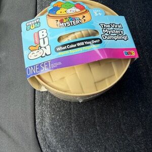 Mystery Squishy Dumpling VIRAL!!!! - NEW
five-Below